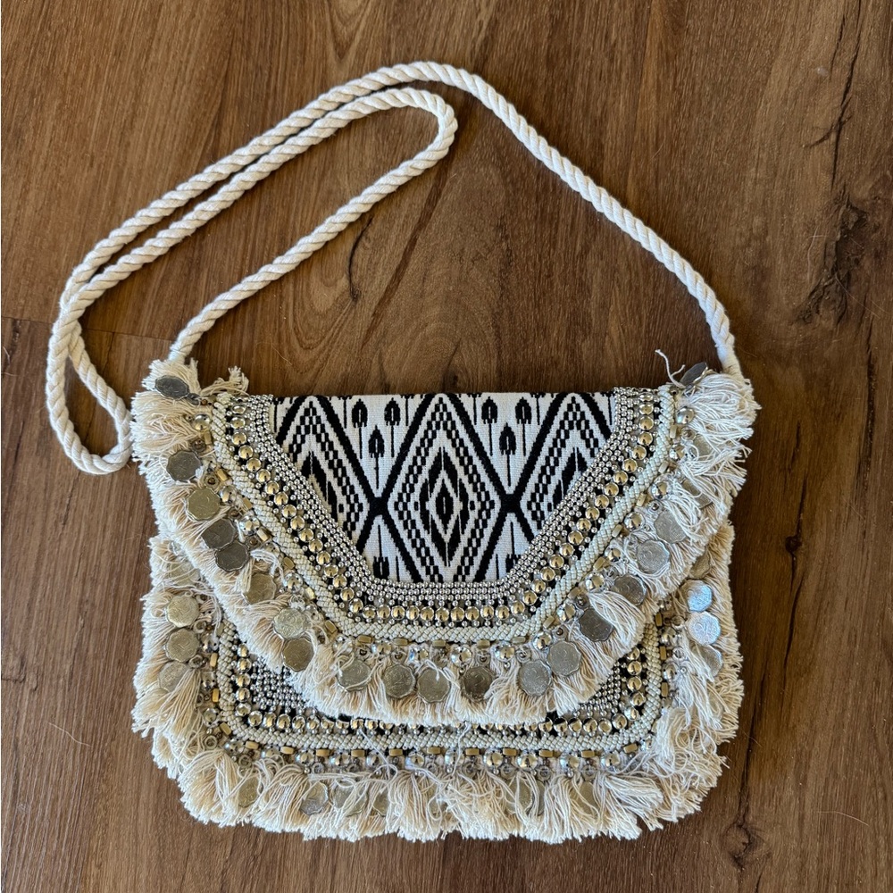 Antik Kraft Bohemian Tribal Beaded Fringe Crossbody Bag - Black and Cream